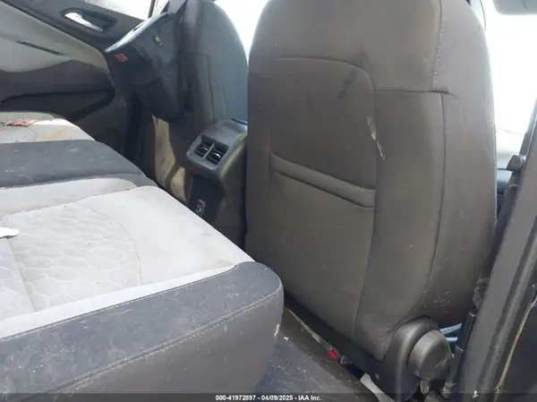 2GNAXUEV2K6189571 2019 CHEVROLET EQUINOX - Image 8