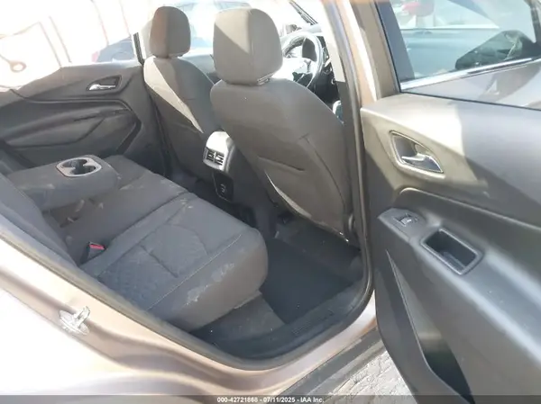 2GNAXUEV2K6209236 2019 CHEVROLET EQUINOX - Image 8