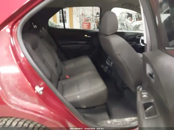 2GNAXUEV2K6278900 2019 CHEVROLET EQUINOX - Image 8