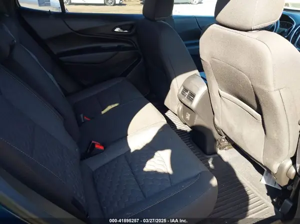 2GNAXUEV2K6296667 2019 CHEVROLET EQUINOX - Image 8
