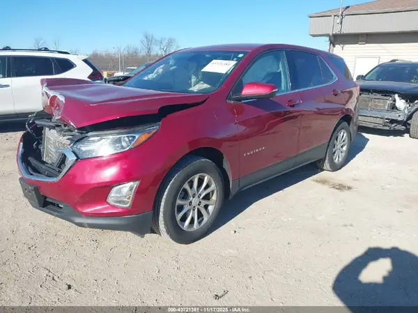 2GNAXUEV2K6301754 2019 CHEVROLET EQUINOX - Image 2