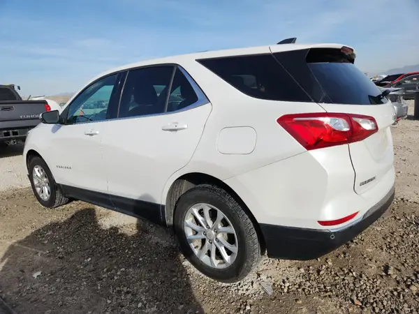 2GNAXUEV2K6303360 2019 CHEVROLET EQUINOX - Image 2