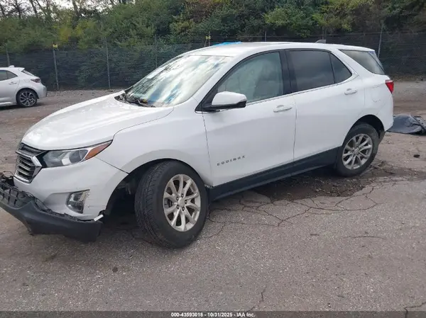 2GNAXUEV2K6305528 2019 CHEVROLET EQUINOX - Image 2