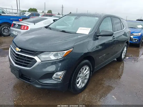 2GNAXUEV2L6110014 2020 CHEVROLET EQUINOX - Image 2