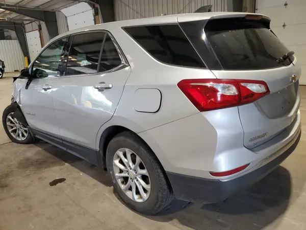 2GNAXUEV2L6151811 2020 CHEVROLET EQUINOX - Image 2