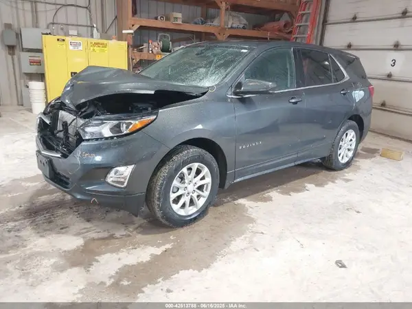 2GNAXUEV2L6252007 2020 CHEVROLET EQUINOX - Image 2