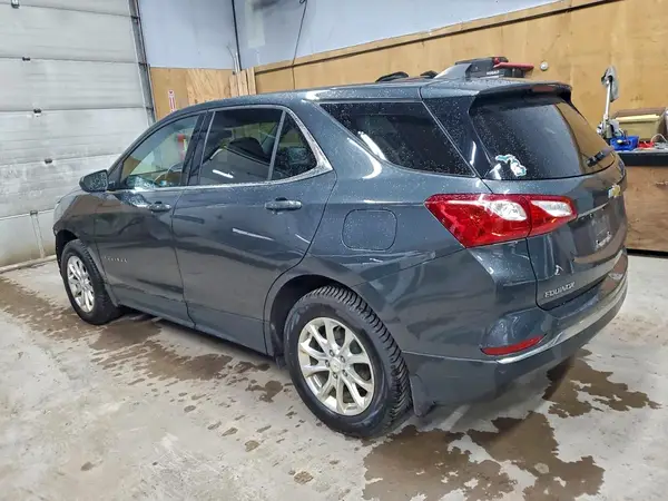 2GNAXUEV2L6265064 2020 CHEVROLET EQUINOX - Image 2