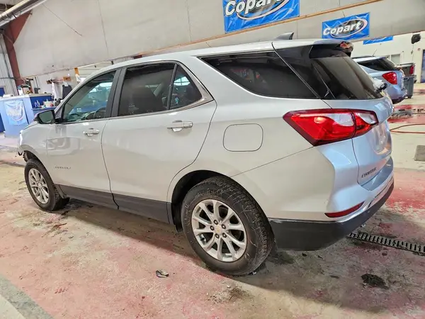 2GNAXUEV2M6121838 2021 CHEVROLET EQUINOX - Image 2
