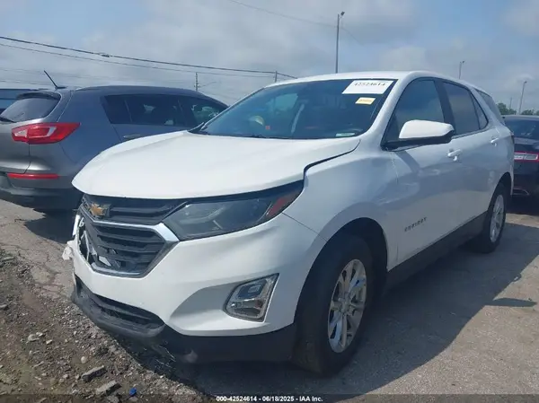 2GNAXUEV2M6158002 2021 CHEVROLET EQUINOX - Image 2