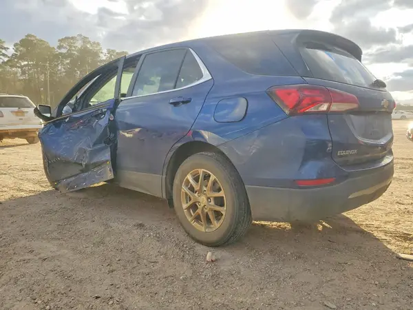 2GNAXUEV2N6109979 2022 CHEVROLET EQUINOX - Image 2