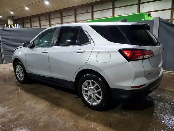 2GNAXUEV2N6117838 2022 CHEVROLET EQUINOX - Image 2