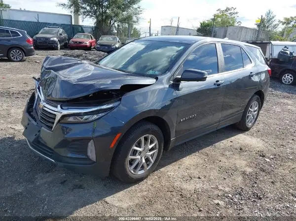 2GNAXUEV2N6154050 2022 CHEVROLET EQUINOX - Image 2
