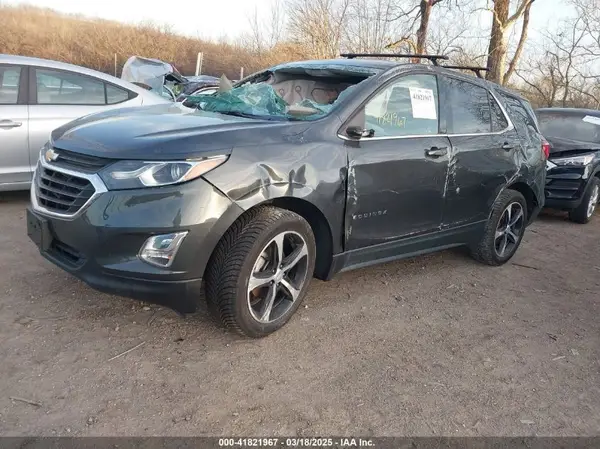 2GNAXUEV3K6129735 2019 CHEVROLET EQUINOX - Image 2
