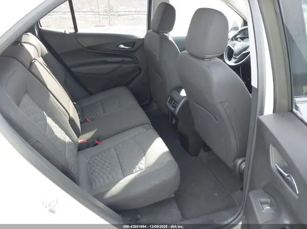 2GNAXUEV3K6175498 2019 CHEVROLET EQUINOX - Image 8