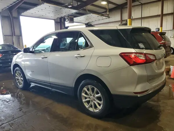 2GNAXUEV3K6184735 2019 CHEVROLET EQUINOX - Image 2