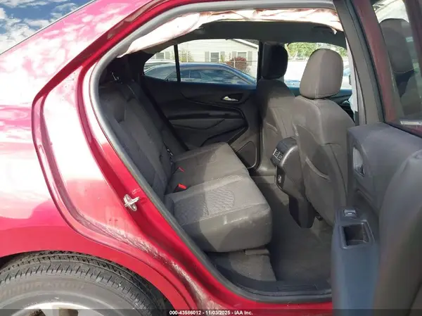2GNAXUEV3K6189417 2019 CHEVROLET EQUINOX - Image 8
