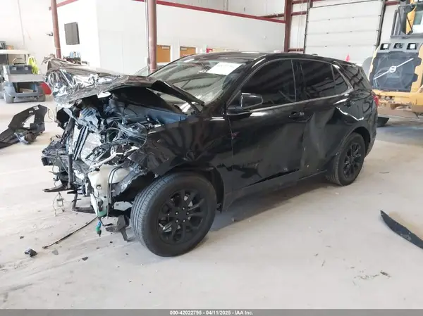 2GNAXUEV3K6228796 2019 CHEVROLET EQUINOX - Image 2