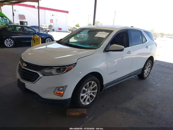 2GNAXUEV3K6234033 2019 CHEVROLET EQUINOX - Image 2