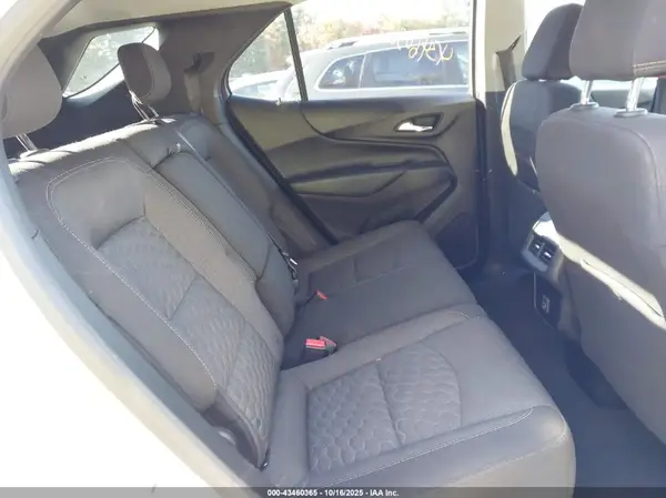 2GNAXUEV3K6236607 2019 CHEVROLET EQUINOX - Image 8