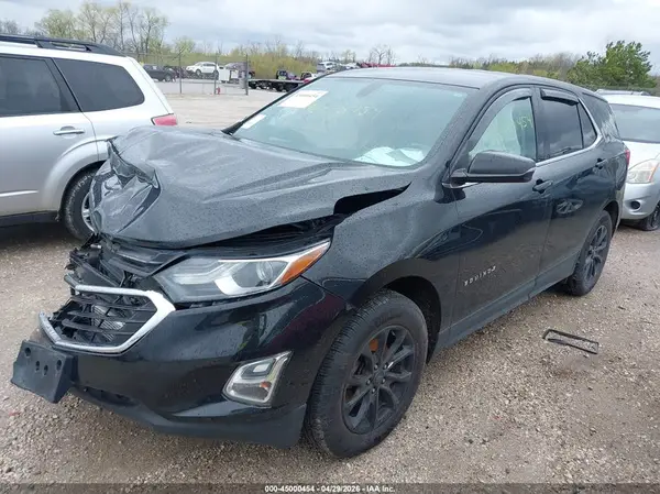 2GNAXUEV3K6258333 2019 CHEVROLET EQUINOX - Image 2