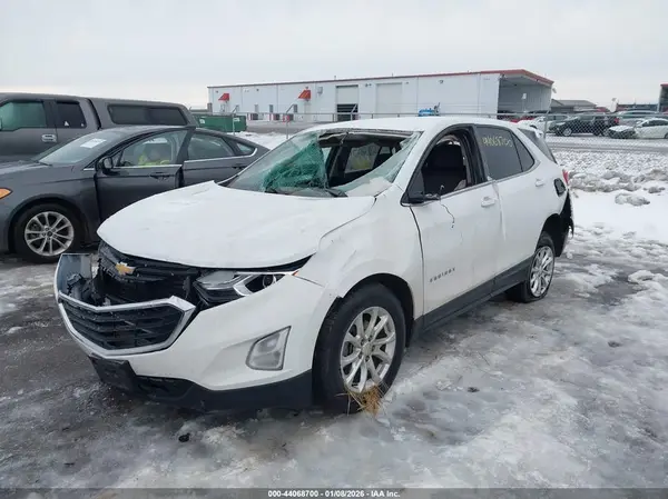 2GNAXUEV3K6263239 2019 CHEVROLET EQUINOX - Image 2