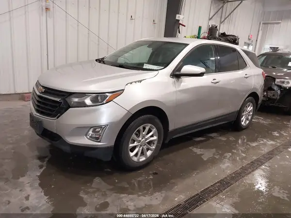2GNAXUEV3K6270823 2019 CHEVROLET EQUINOX - Image 2