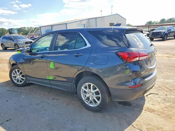 2GNAXUEV3N6125429 2022 CHEVROLET EQUINOX - Image 2