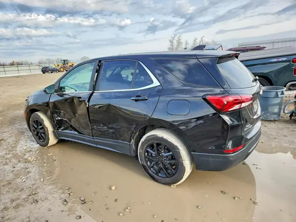2GNAXUEV3N6130548 2022 CHEVROLET EQUINOX - Image 2