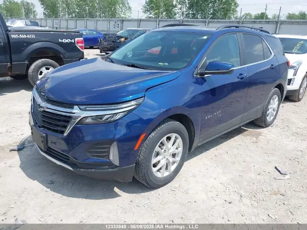 2GNAXUEV3N6142635 2022 CHEVROLET EQUINOX - Image 2
