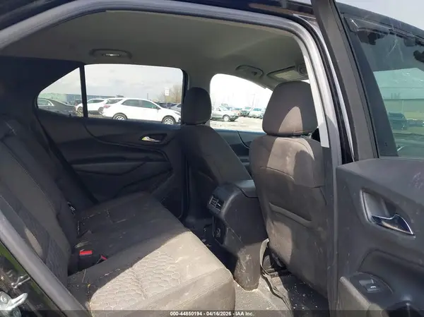 2GNAXUEV4K6101345 2019 CHEVROLET EQUINOX - Image 8
