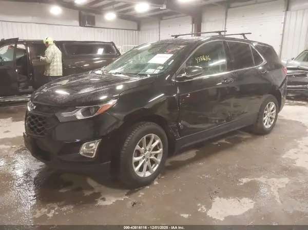 2GNAXUEV4K6204121 2019 CHEVROLET EQUINOX - Image 2
