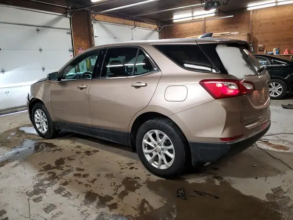 2GNAXUEV4K6208038 2019 CHEVROLET EQUINOX - Image 2