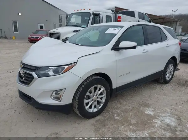 2GNAXUEV4K6258051 2019 CHEVROLET EQUINOX - Image 2