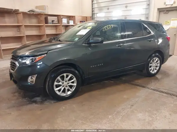 2GNAXUEV4K6258308 2019 CHEVROLET EQUINOX - Image 2