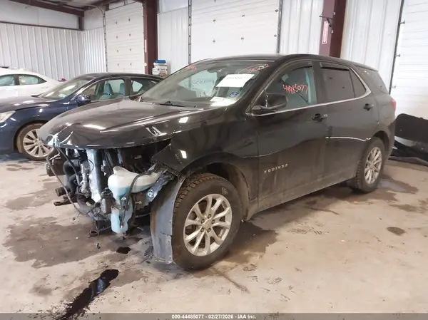 2GNAXUEV4K6258860 2019 CHEVROLET EQUINOX - Image 2