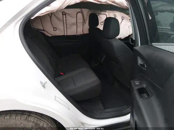 2GNAXUEV4K6271026 2019 CHEVROLET EQUINOX - Image 8