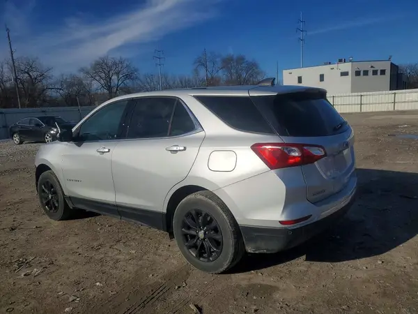 2GNAXUEV4K6300329 2019 CHEVROLET EQUINOX - Image 2