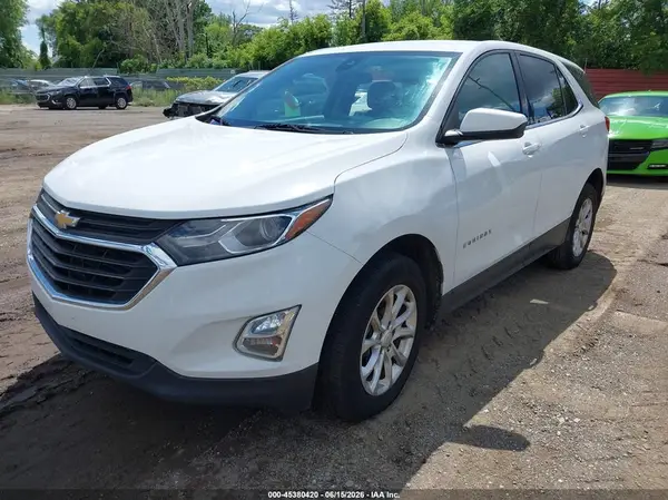 2GNAXUEV4L6188441 2020 CHEVROLET EQUINOX - Image 2