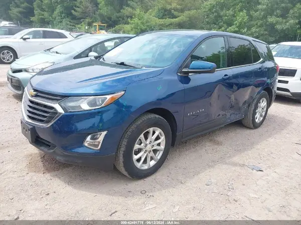 2GNAXUEV4L6222555 2020 CHEVROLET EQUINOX - Image 2