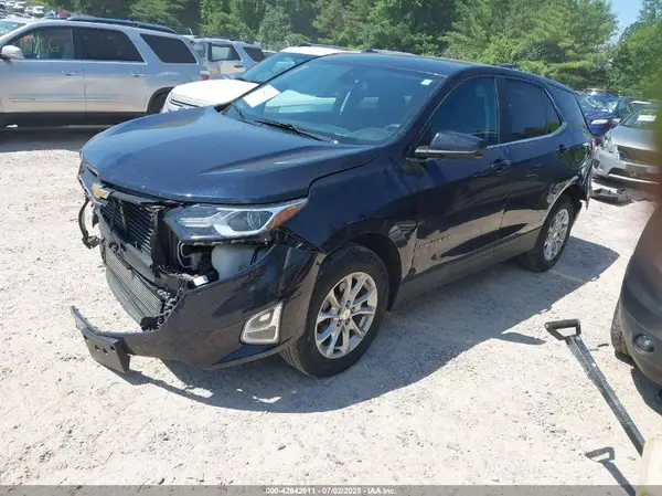 2GNAXUEV4M6110047 2021 CHEVROLET EQUINOX - Image 2