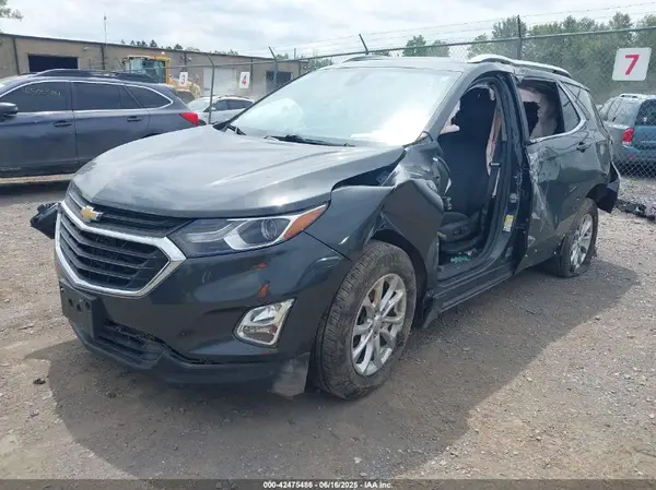 2GNAXUEV4M6112509 2021 CHEVROLET EQUINOX - Image 2