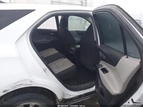 2GNAXUEV4M6122781 2021 CHEVROLET EQUINOX - Image 8