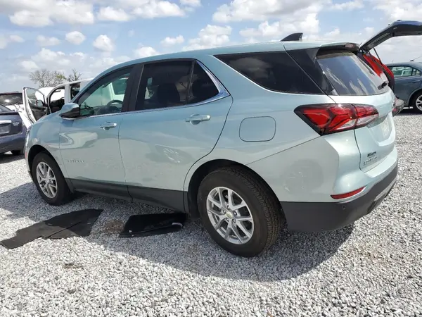 2GNAXUEV4N6135905 2022 CHEVROLET EQUINOX - Image 2