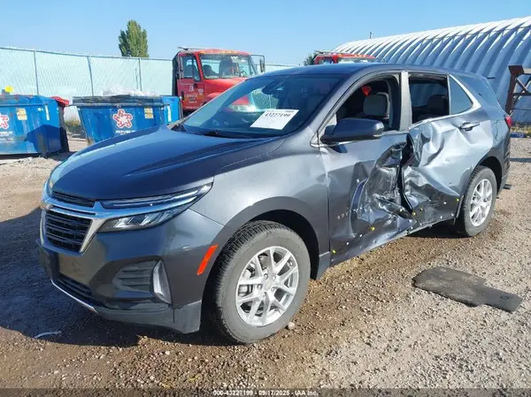 2GNAXUEV4N6144863 2022 CHEVROLET EQUINOX - Image 2