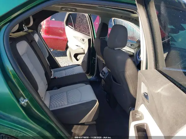 2GNAXUEV5K6103282 2019 CHEVROLET EQUINOX - Image 8