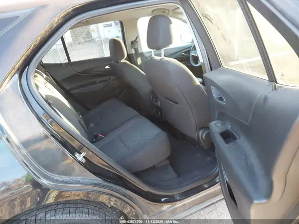 2GNAXUEV5K6126528 2019 CHEVROLET EQUINOX - Image 8