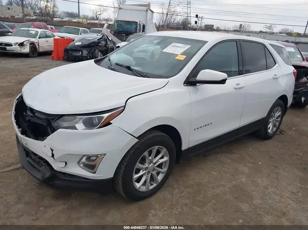 2GNAXUEV5K6148111 2019 CHEVROLET EQUINOX - Image 2