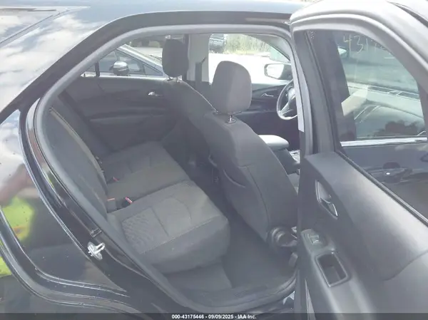 2GNAXUEV5K6153180 2019 CHEVROLET EQUINOX - Image 8