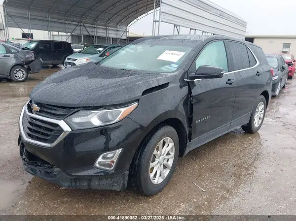 2GNAXUEV5K6174160 2019 CHEVROLET EQUINOX - Image 2
