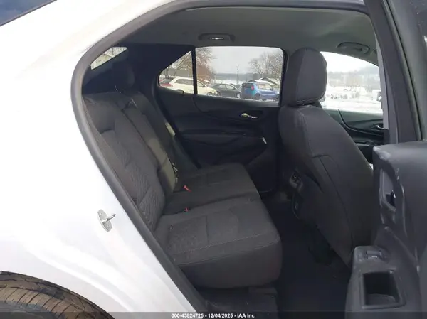 2GNAXUEV5K6175955 2019 CHEVROLET EQUINOX - Image 8